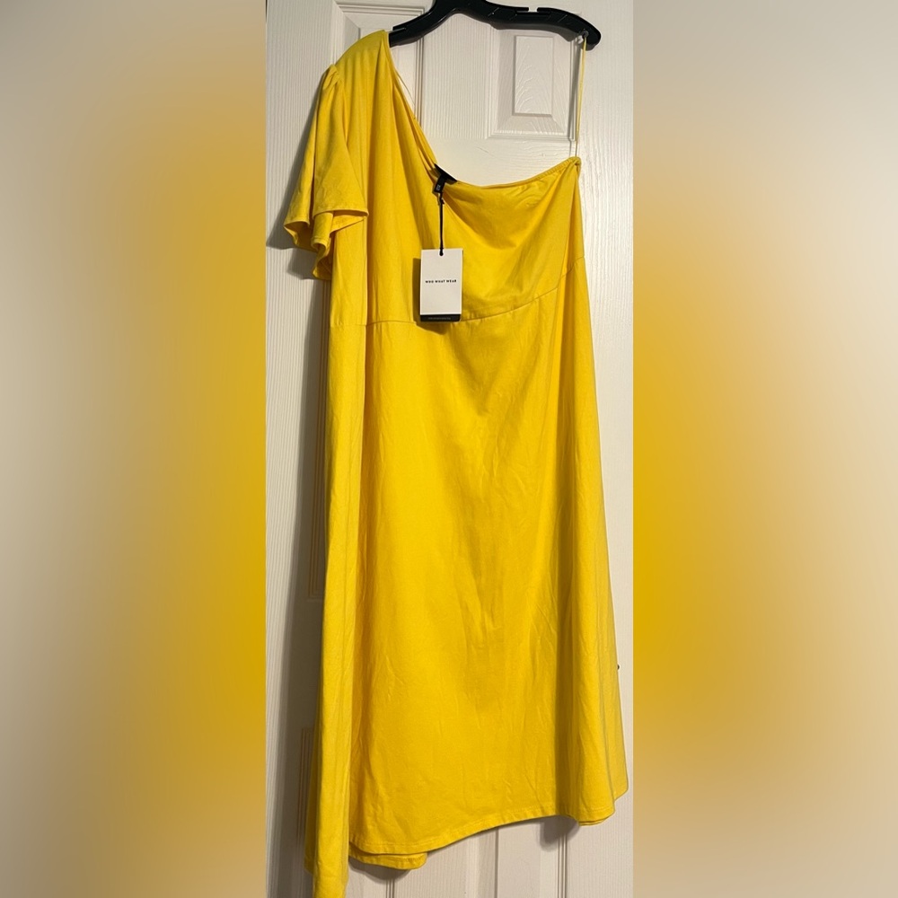 Who What Wear Bright Yellow A-Line Midi Dress. Size 2X. NWT